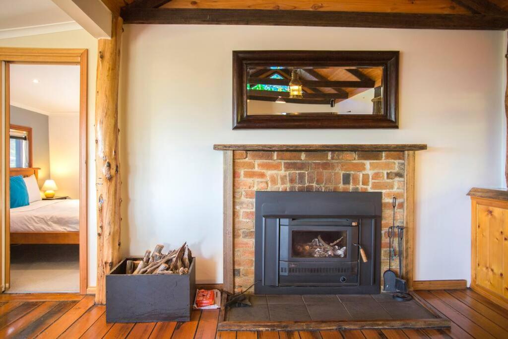Bruny Island Escapes And Hotel Bruny Alonnah Екстериор снимка