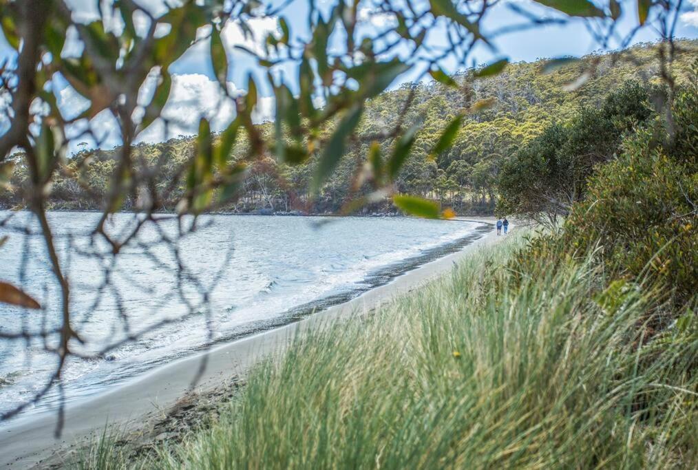 Bruny Island Escapes And Hotel Bruny Alonnah Екстериор снимка
