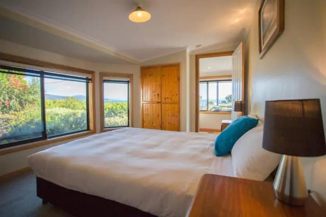 Bruny Island Escapes And Hotel Bruny Alonnah Екстериор снимка
